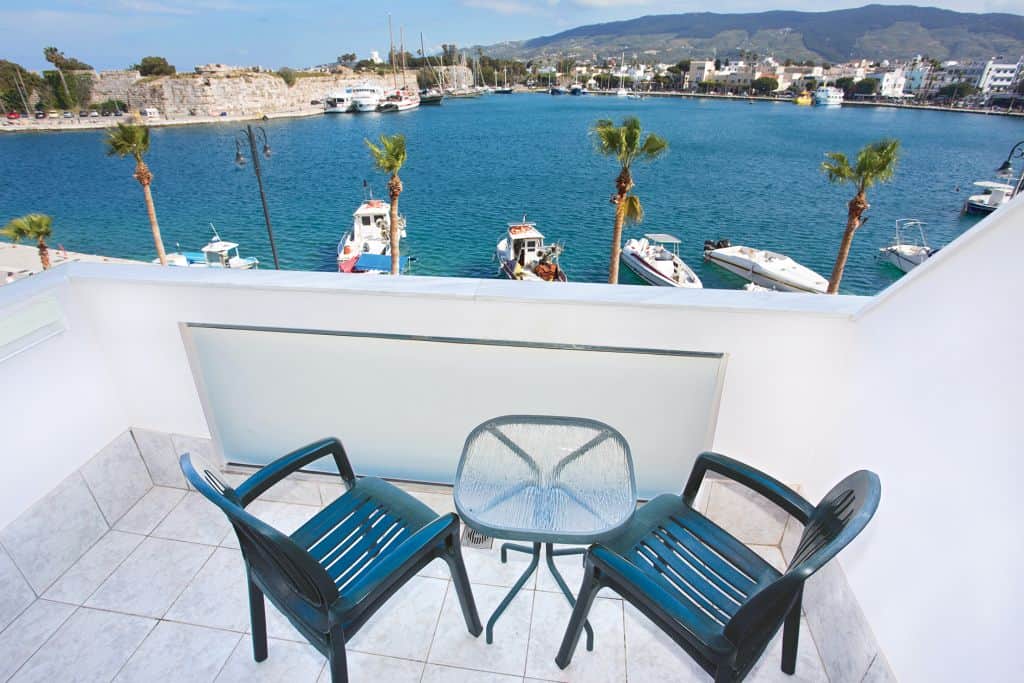 HARBOR VIEW TWIN ROOM